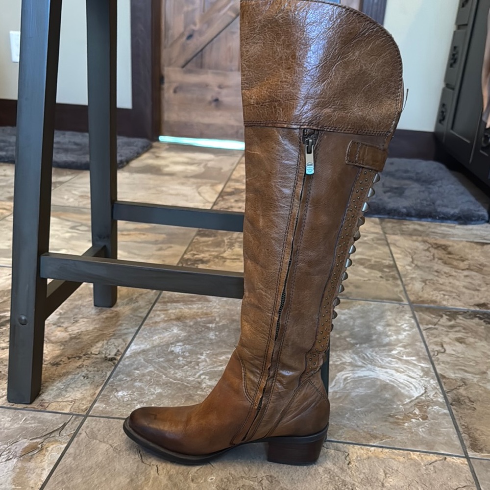 Vince Camuto Brown Over the Knee Boots - Picture 7 of 12